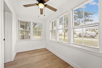 1002 1st St S in Jacksonville Beach, FL - Building Photo - Building Photo