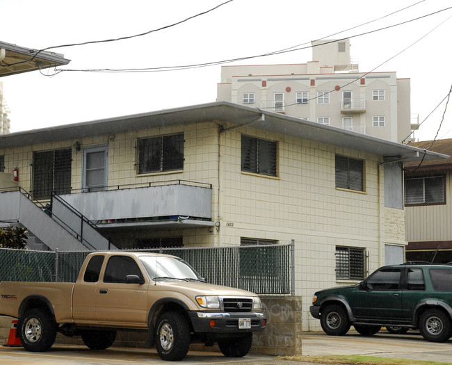 1653 Citron St in Honolulu, HI - Foto de edificio - Building Photo