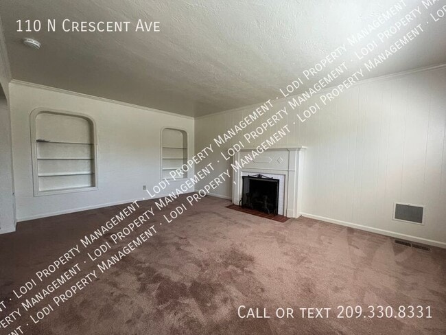 110 N Crescent Ave in Lodi, CA - Building Photo - Building Photo