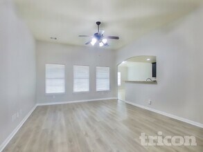 27005 Wichita Ct in Magnolia, TX - Foto de edificio - Building Photo