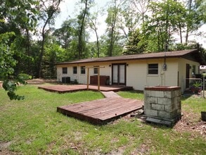 17197 NW 243rd St in High Springs, FL - Building Photo - Building Photo