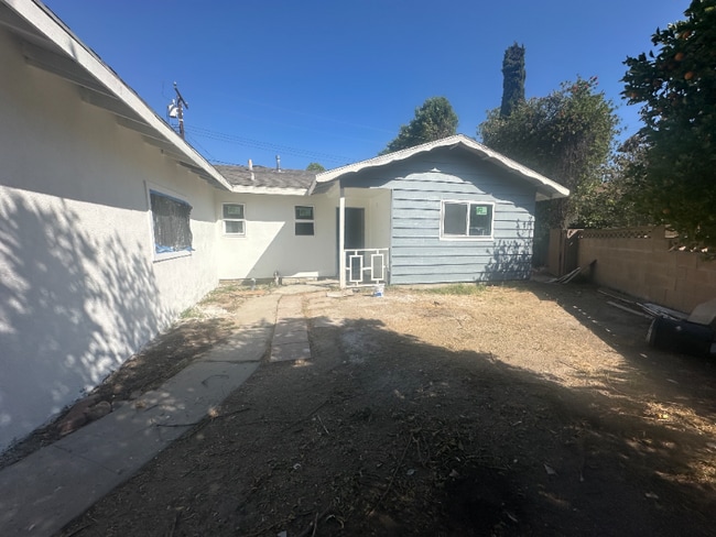 property at 1918 Dunswell Ave