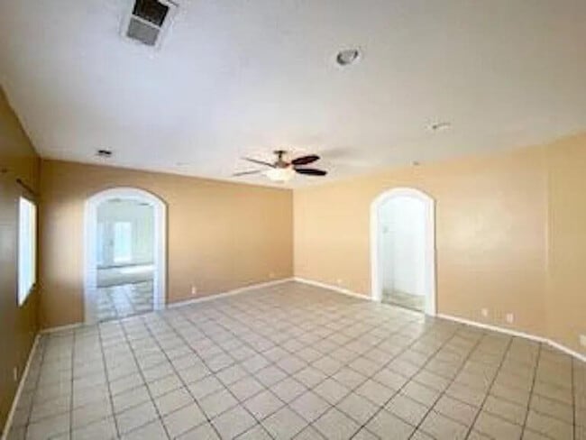 7176 Husky Dr NE in Rio Rancho, NM - Building Photo - Building Photo