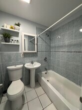 614 BRAMHALL Ave in Jersey City, NJ - Building Photo - Building Photo