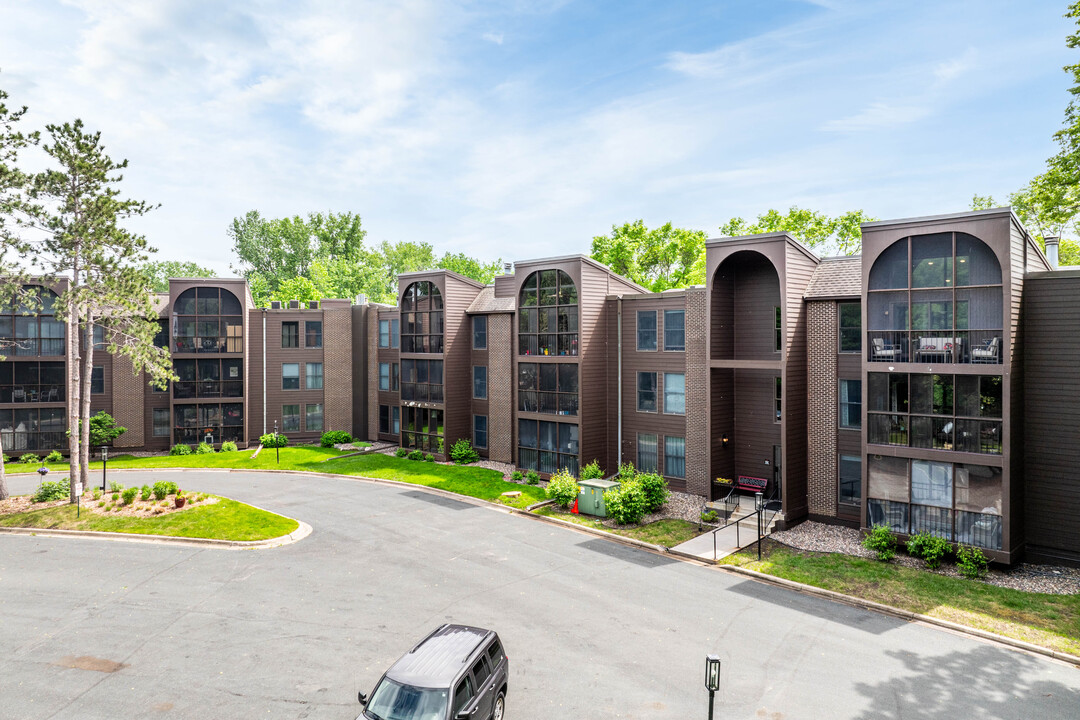 Girard Park West in Minneapolis, MN - Building Photo