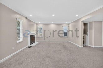 1665 Hawk Ridge Pl in Escondido, CA - Foto de edificio - Building Photo