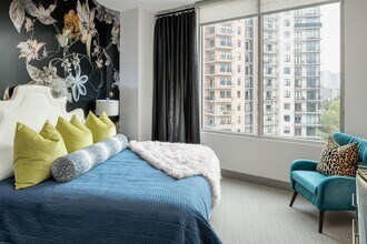 Carlisle and Vine in Dallas, TX - Foto de edificio - Building Photo