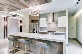 4005 Gaston Ave in Dallas, TX - Building Photo - Building Photo