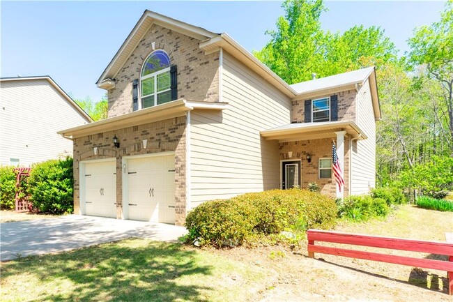 5555 Hedge Brook Dr in Cumming, GA - Foto de edificio - Building Photo