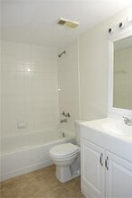 10773 CLEARY Blvd, Unit 107 in Plantation, FL - Building Photo - Building Photo