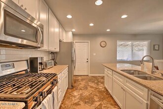 609 S Priest Dr in Tempe, AZ - Building Photo - Building Photo