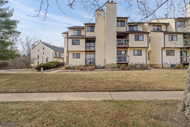 3001 Revere Ct