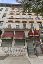 666 Grand St in Brooklyn, NY - Building Photo - Building Photo