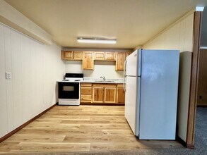 3688 Laurance Rd-Unit -B2 in North Pole, AK - Building Photo - Building Photo