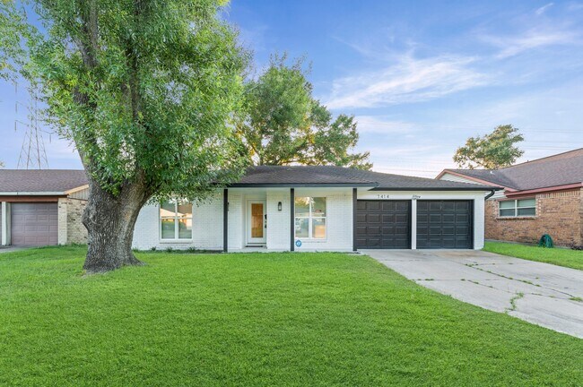 property at 7414 Redding Rd