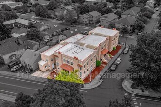 1745 NW Jackson Ave in Corvallis, OR - Building Photo - Building Photo