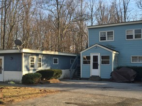 526 Forest Rd in Wallkill, NY - Building Photo - Building Photo