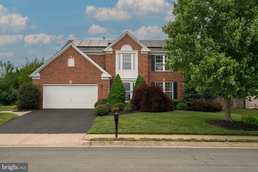 10955 Southcoate Village Dr in Bealeton, VA - Building Photo