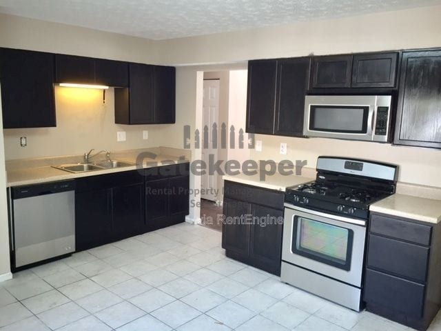 108 Grenoble Rd in Peachtree City, GA - Building Photo - Building Photo