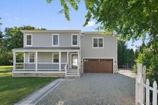 22 E Clinton Ave in Irvington, NY - Building Photo