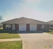 4508 Wade Dr in Killeen, TX - Building Photo