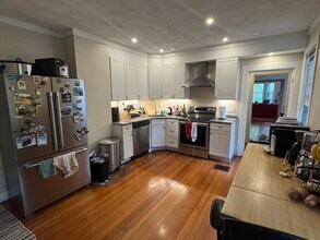 36 Lee St in Cambridge, MA - Building Photo - Building Photo