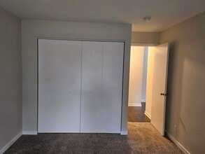 1200 Light Road in Oswego, IL - Building Photo - Building Photo