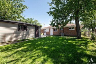 1486 Burnham Ave in Calumet City, IL - Building Photo - Building Photo