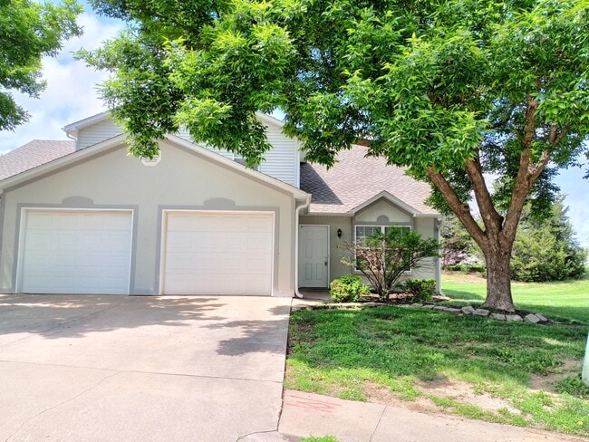 property at 3501 Delmar Ct