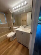 182 Dorset E in Boca Raton, FL - Building Photo - Building Photo