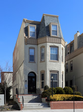 Campus Apartments in Philadelphia, PA - Building Photo - Building Photo