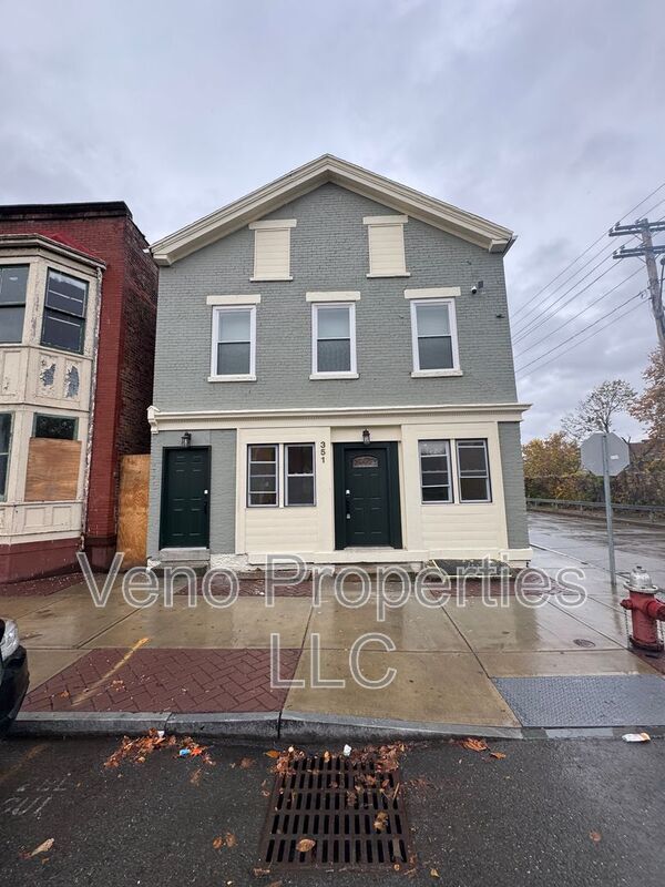 property at 351 4th St