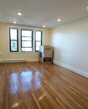 375 Broadway, Unit 19A in Somerville, MA - Building Photo - Building Photo