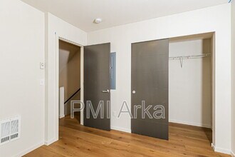 5962 36th Ave S in Seattle, WA - Building Photo - Building Photo