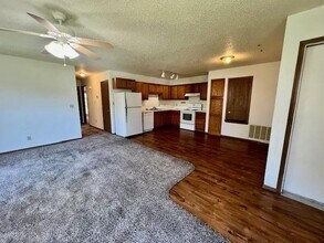 5906 Sara St in Fayetteville, AR - Building Photo - Building Photo