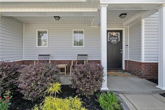 4631 Cedar Pass Dr in Hope Mills, NC - Building Photo - Building Photo