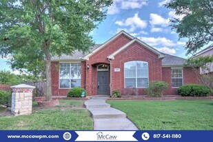 7297 Chinquapin Dr in Frisco, TX - Building Photo