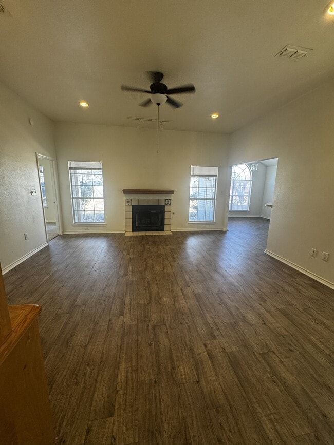 504 Strata Dr in Denton, TX - Building Photo - Building Photo