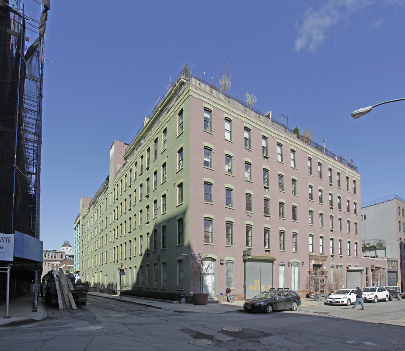 Bridge No. 50 in Brooklyn, NY - Building Photo