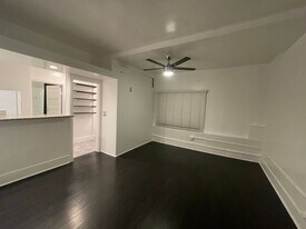 Pinnacle Apex Holdings LLC-1827 W SUNSET in Los Angeles, CA - Building Photo