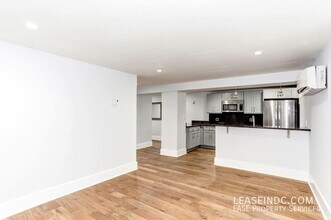 1910 Kalorama Rd NW in Washington, DC - Building Photo - Building Photo