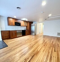 229 Elm St in Albany, NY - Building Photo - Building Photo