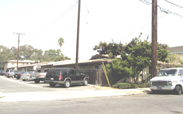 419 E Broadway in San Gabriel, CA - Building Photo - Building Photo