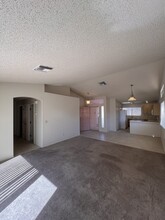 3515 W Sky Ridge Loop in Tucson, AZ - Foto de edificio - Building Photo