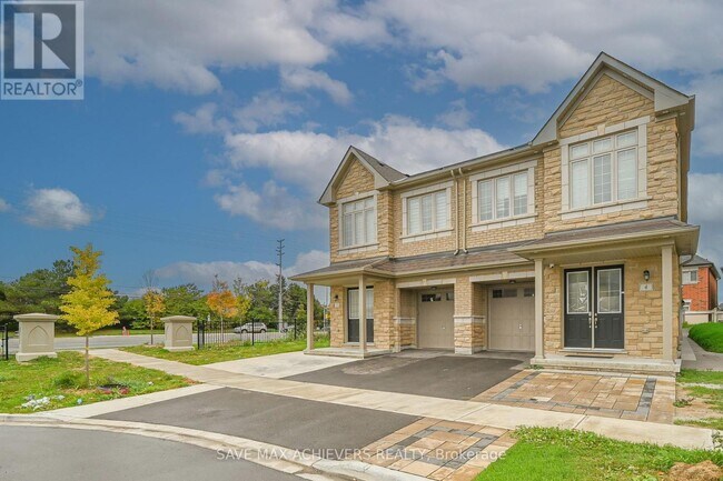 4 Hashmi Pl in Brampton, ON - Building Photo - Building Photo