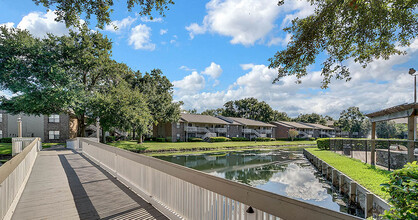 The Cornerstone Apartments in Orlando, FL - Building Photo - Building Photo