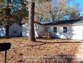 140 Merle Dr in Newport News, VA - Building Photo