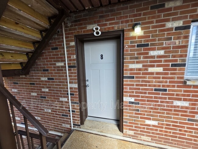 property at 2625 S Big Bend Blvd