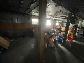 3357 N Harding Ave, Unit 1F in Chicago, IL - Building Photo - Building Photo