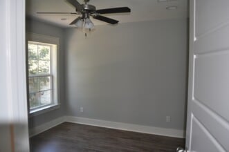 314 Peake St in Lake Charles, LA - Building Photo - Building Photo